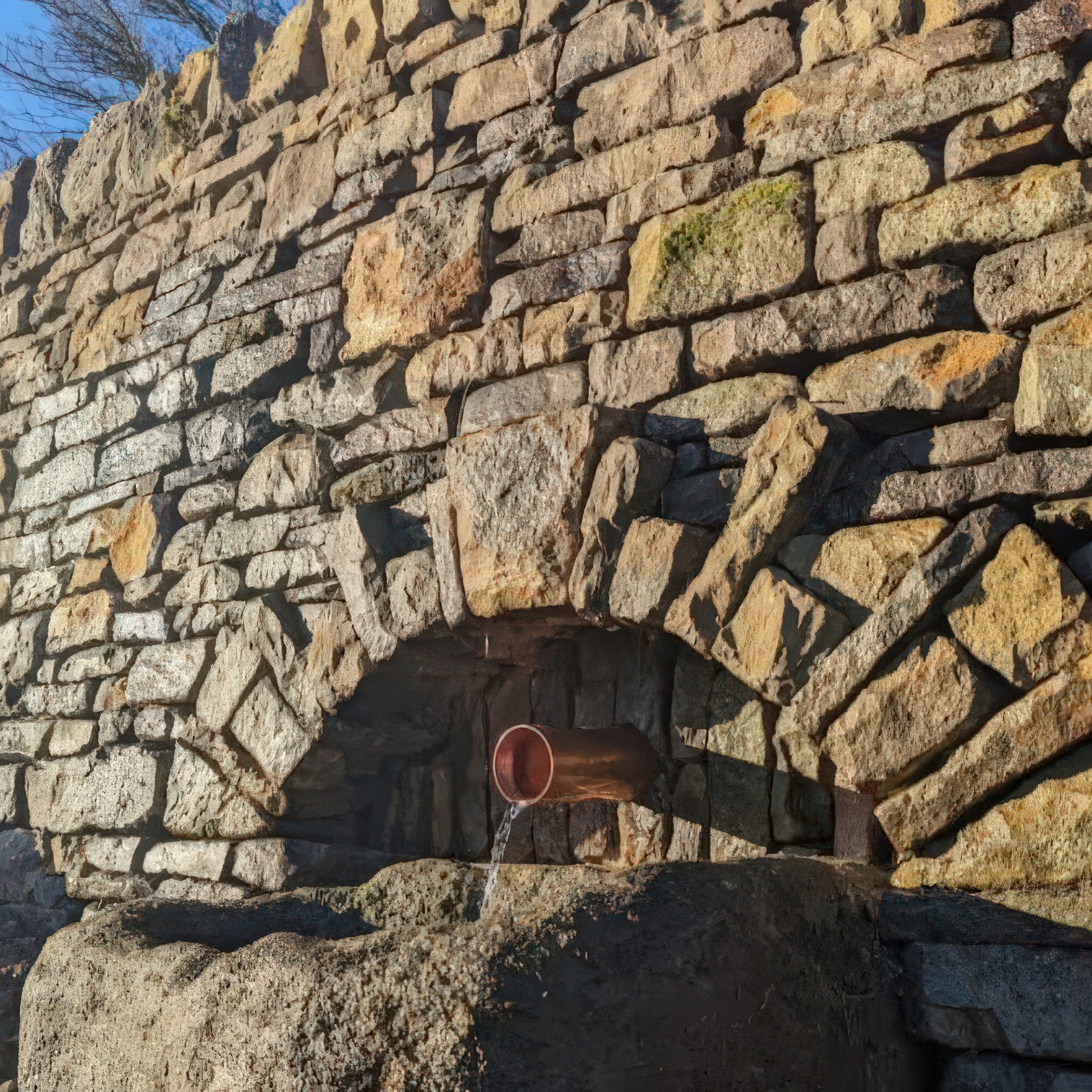 dry stone wall bespoke water feature
