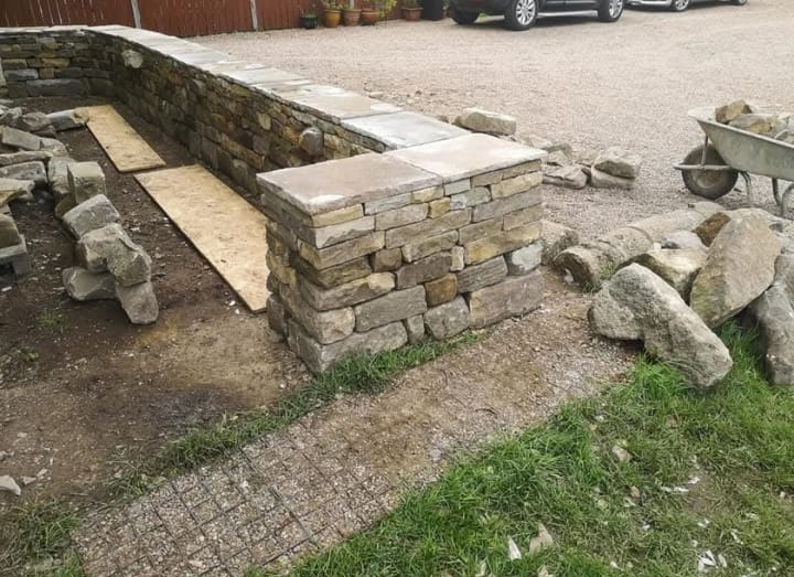 New garden wall, Stamford bridge